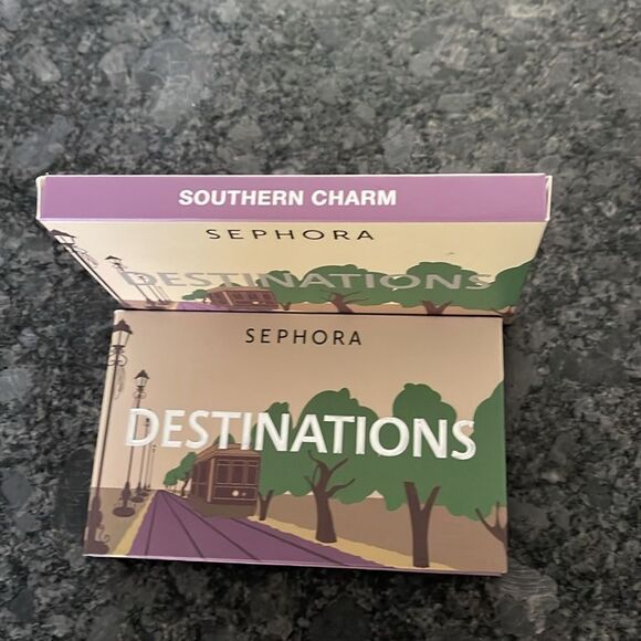 Sephora Destinations Southern Charm Eyeshadow Palette plums, raisins & more - Picture 4 of 7